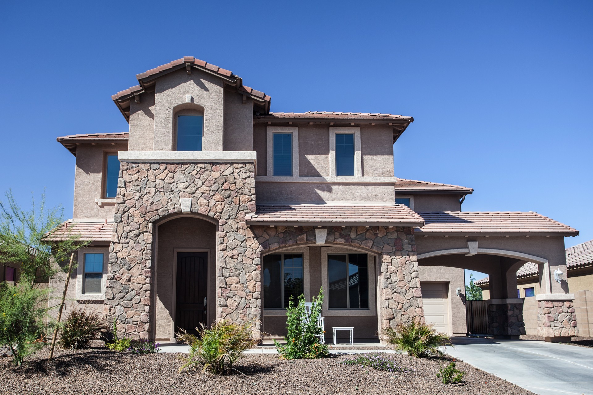 Arizona-style house design common to the region